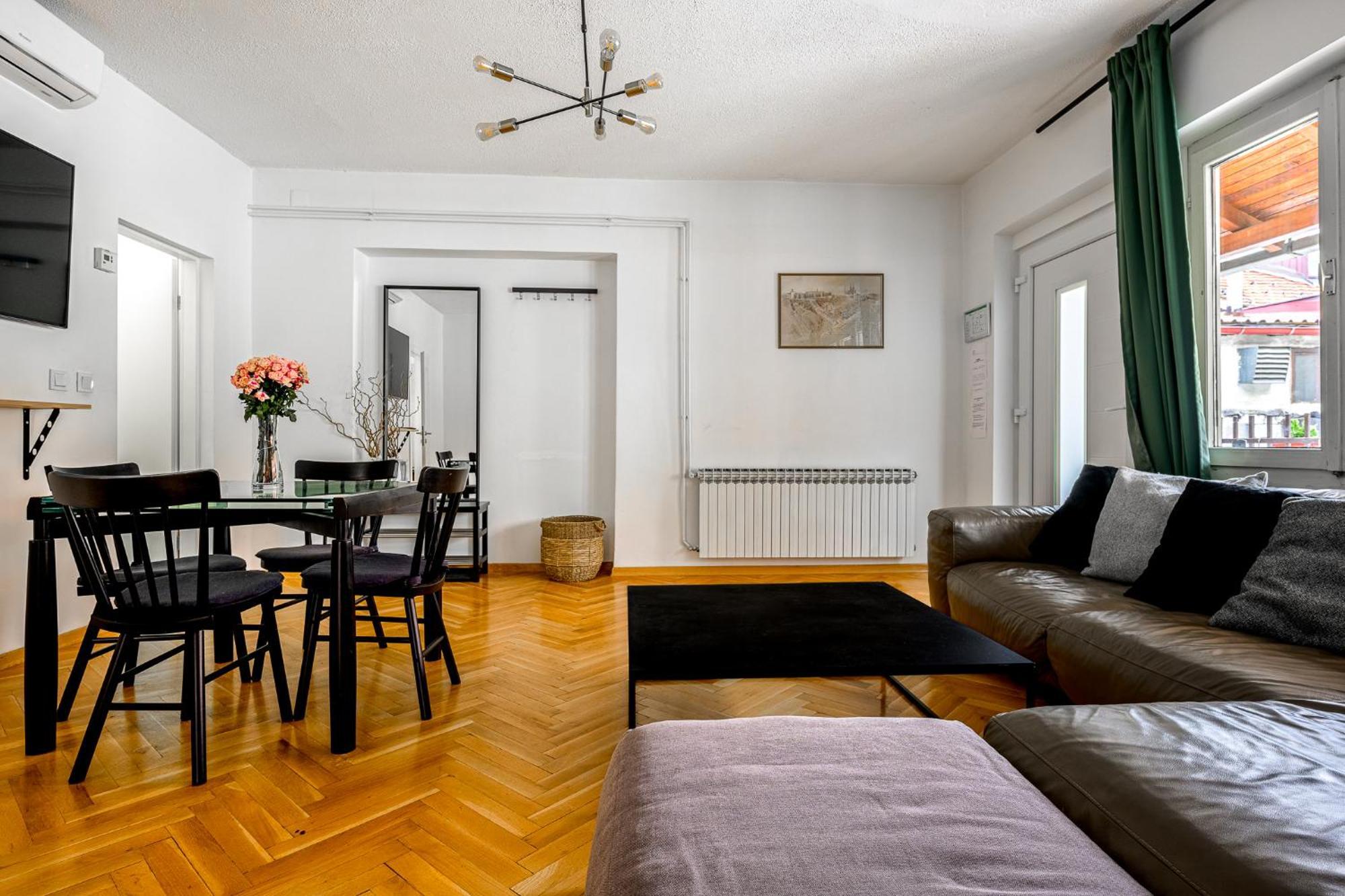 Upper Town Apartments Zagreb Buitenkant foto